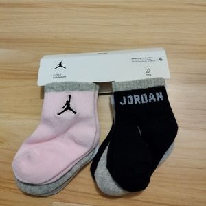 Nike Air Jordan 6 Pack Lightweight Ankle Multi-Pack Socks Toddler Girl 2-4 Years